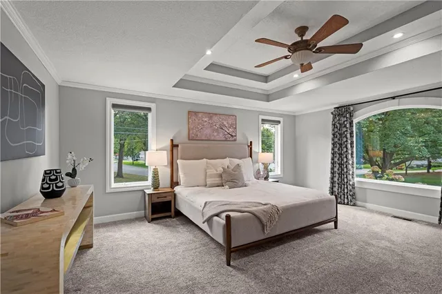 $945,000 | 2004 West 97th Street, Leawood, KS 66206