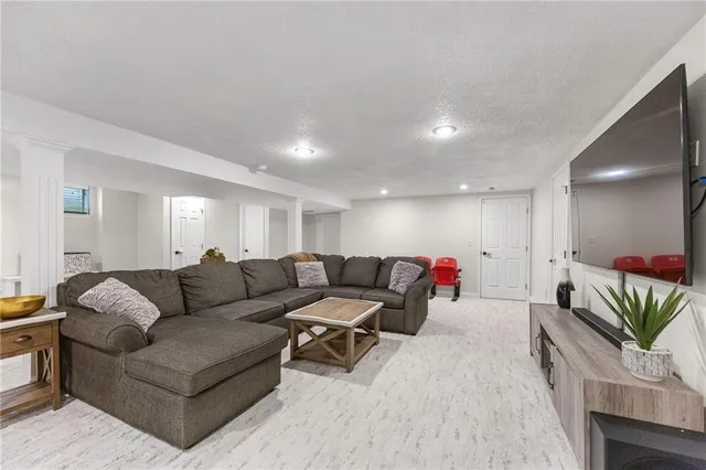 $945,000 | 2004 West 97th Street, Leawood, KS 66206