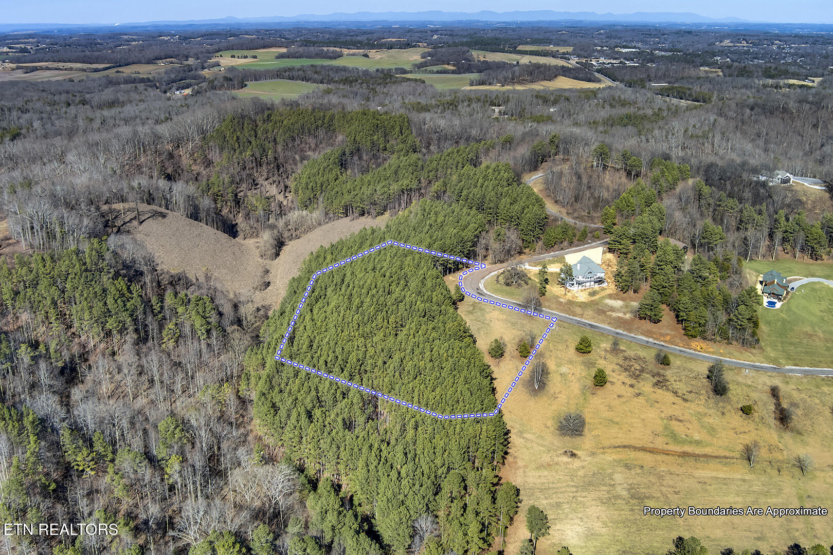 Overlook Way Vonore, TN 37885 - Photo 9 of 21 09_OverlookWay_Lot27R-1_Birdseye_N-NW