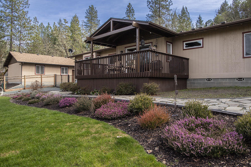 6111 Donaldson Road Grants Pass, OR 97526 - Photo 30 of 42 30