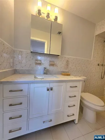 $4,300 | 2420 Rossett Street, Unit A, Fort Lee, NJ 07024