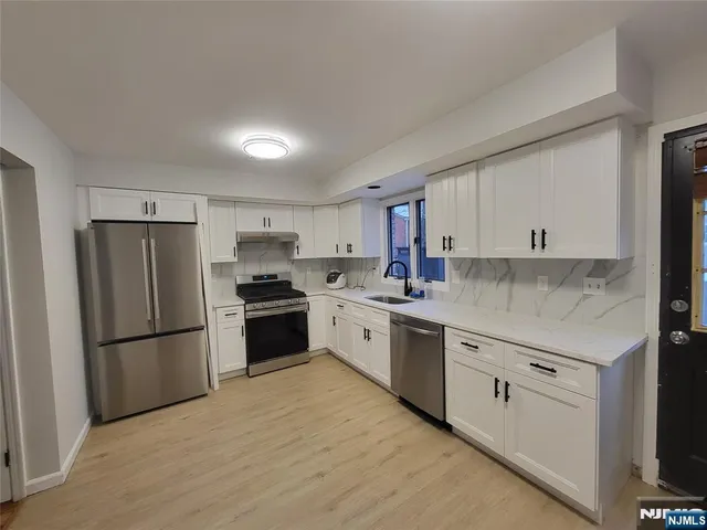 $4,300 | 2420 Rossett Street, Unit A, Fort Lee, NJ 07024