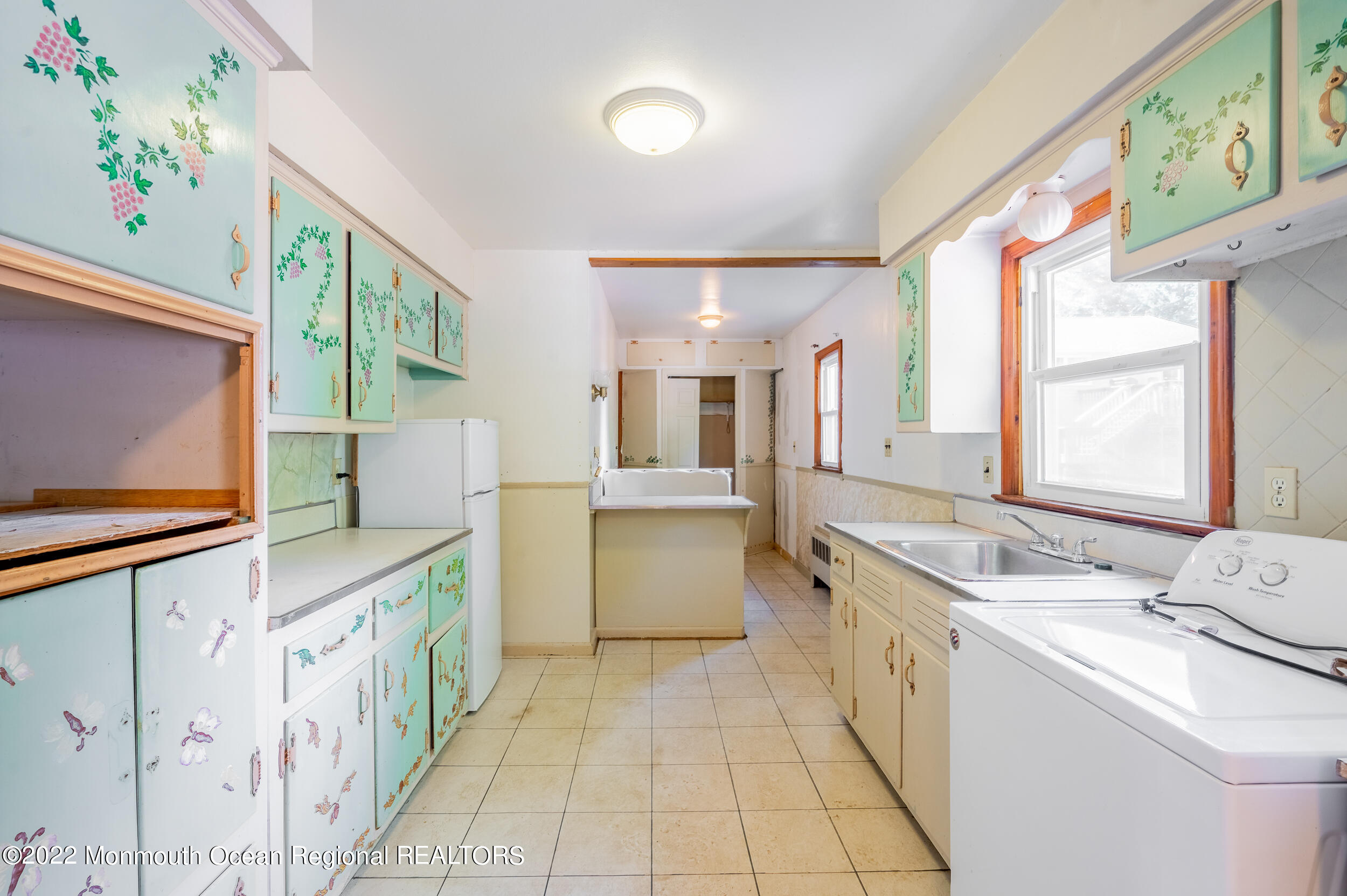 30 McCarter Avenue Fair Haven, NJ 07704 - Photo 12 of 18 Kitchen 1