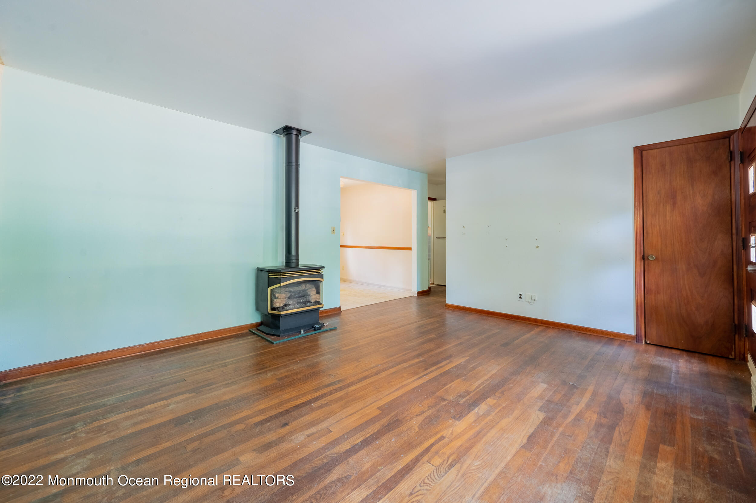 30 McCarter Avenue Fair Haven, NJ 07704 - Photo 8 of 18 Living 3