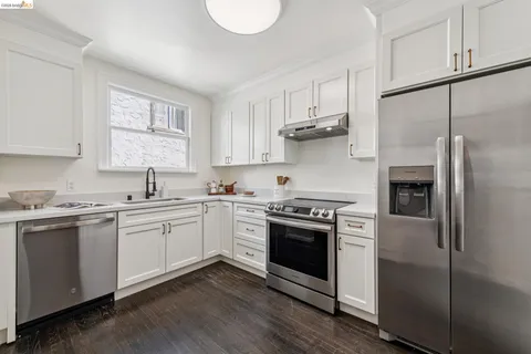 $995,000 | 575 58th Street, Oakland, CA 94609