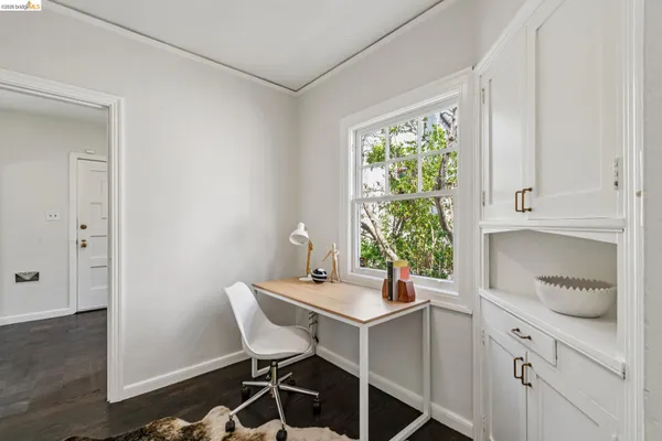 $995,000 | 575 58th Street, Oakland, CA 94609
