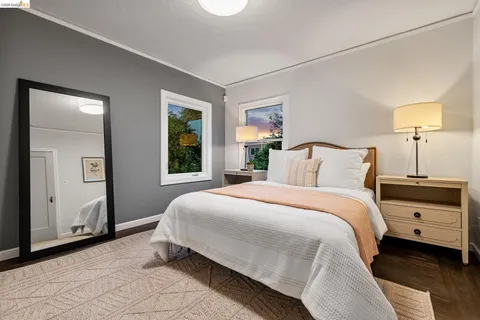 $995,000 | 575 58th Street, Oakland, CA 94609