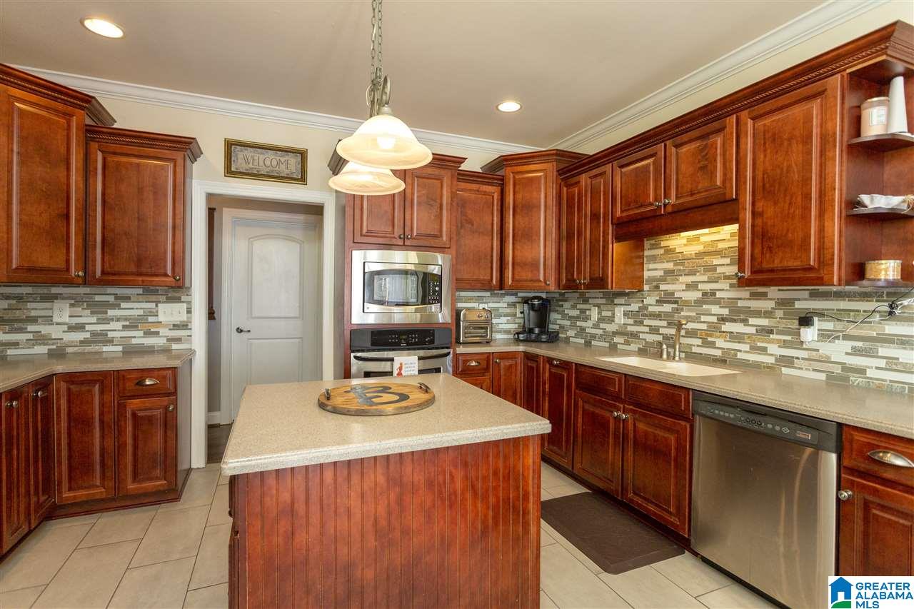 1631 Quail Ridge Drive Gardendale, AL 35071 - Photo 8 of 50