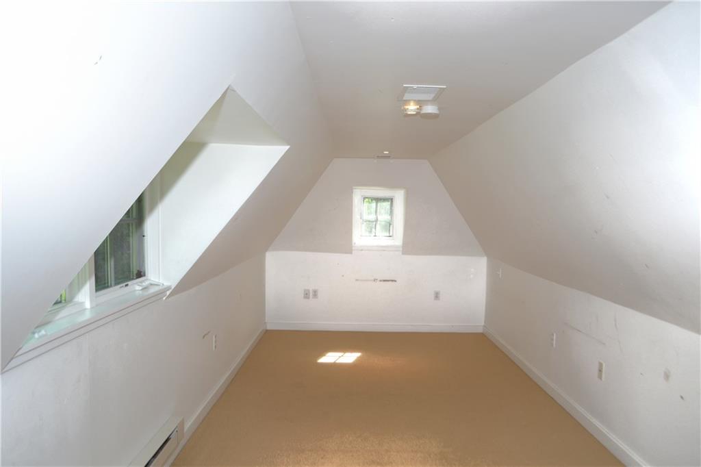 704 Chestnut Road Edgeworth, PA 15143 - Photo 22 of 25 Third floor bedroom.