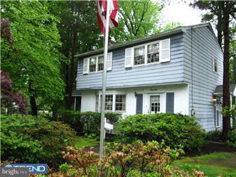 22 Ridgewood Circle Haddonfield, NJ 08033 - Photo 1 of 12 Gallery Image 1