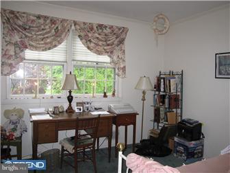 22 Ridgewood Circle Haddonfield, NJ 08033 - Photo 11 of 12 Gallery Image 11