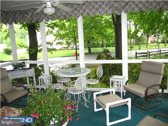 22 Ridgewood Circle Haddonfield, NJ 08033 - Photo 5 of 12 Gallery Image 5