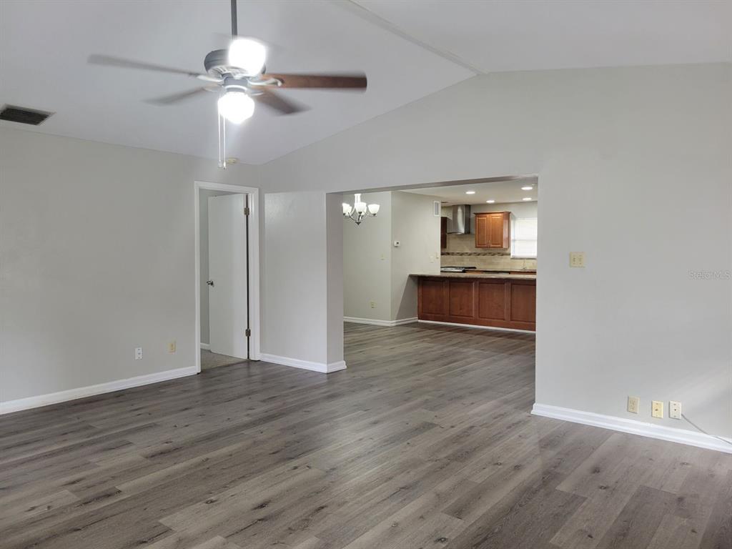 1835 Nursery Road Clearwater, FL 33764 - Photo 19 of 49