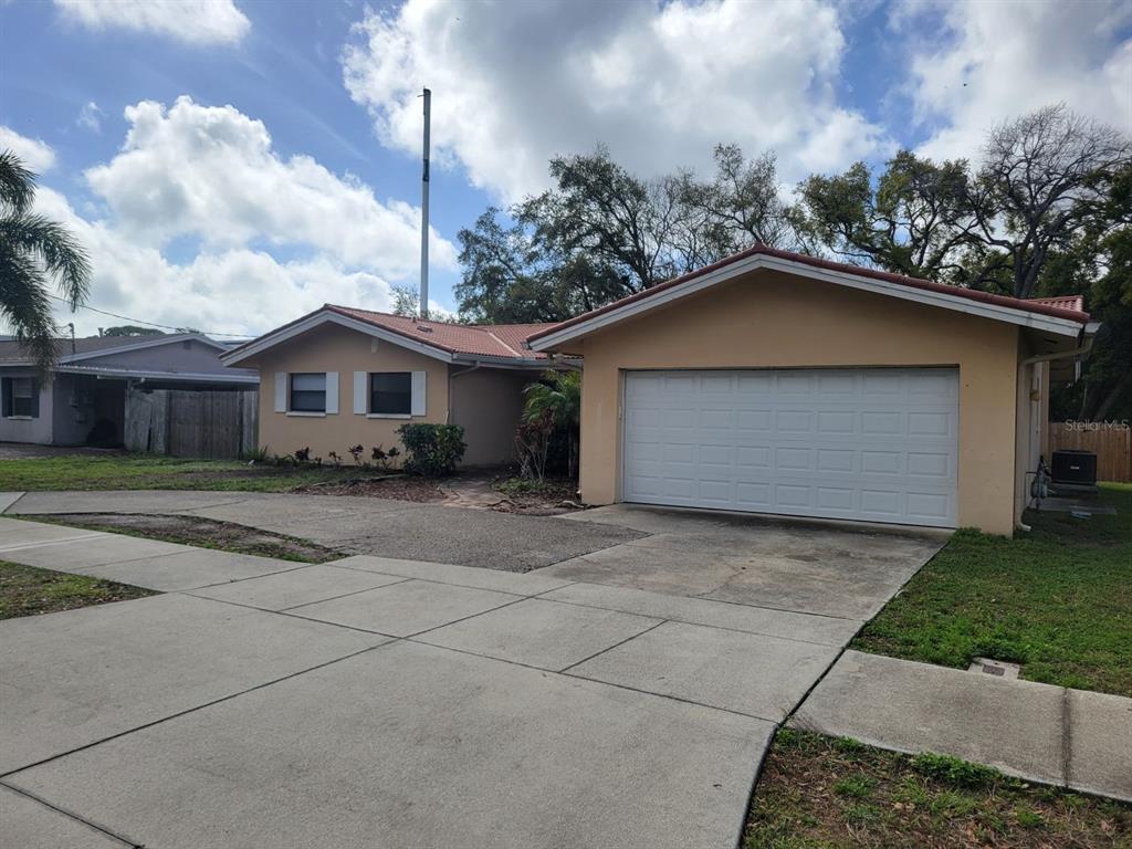 1835 Nursery Road Clearwater, FL 33764 - Photo 3 of 49