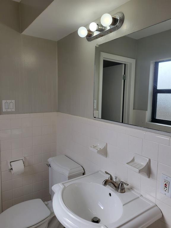 1835 Nursery Road Clearwater, FL 33764 - Photo 33 of 49