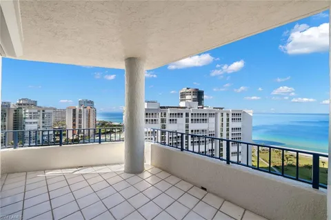 a view of terrace with city view