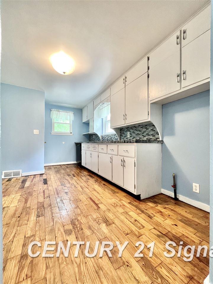 502 South Westervelt Road Saginaw, MI 48604 - Photo 8 of 30 Gallery Image 8