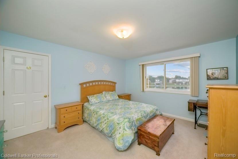 2211 South Shore Court Rochester Hills, MI 48307 - Photo 26 of 48