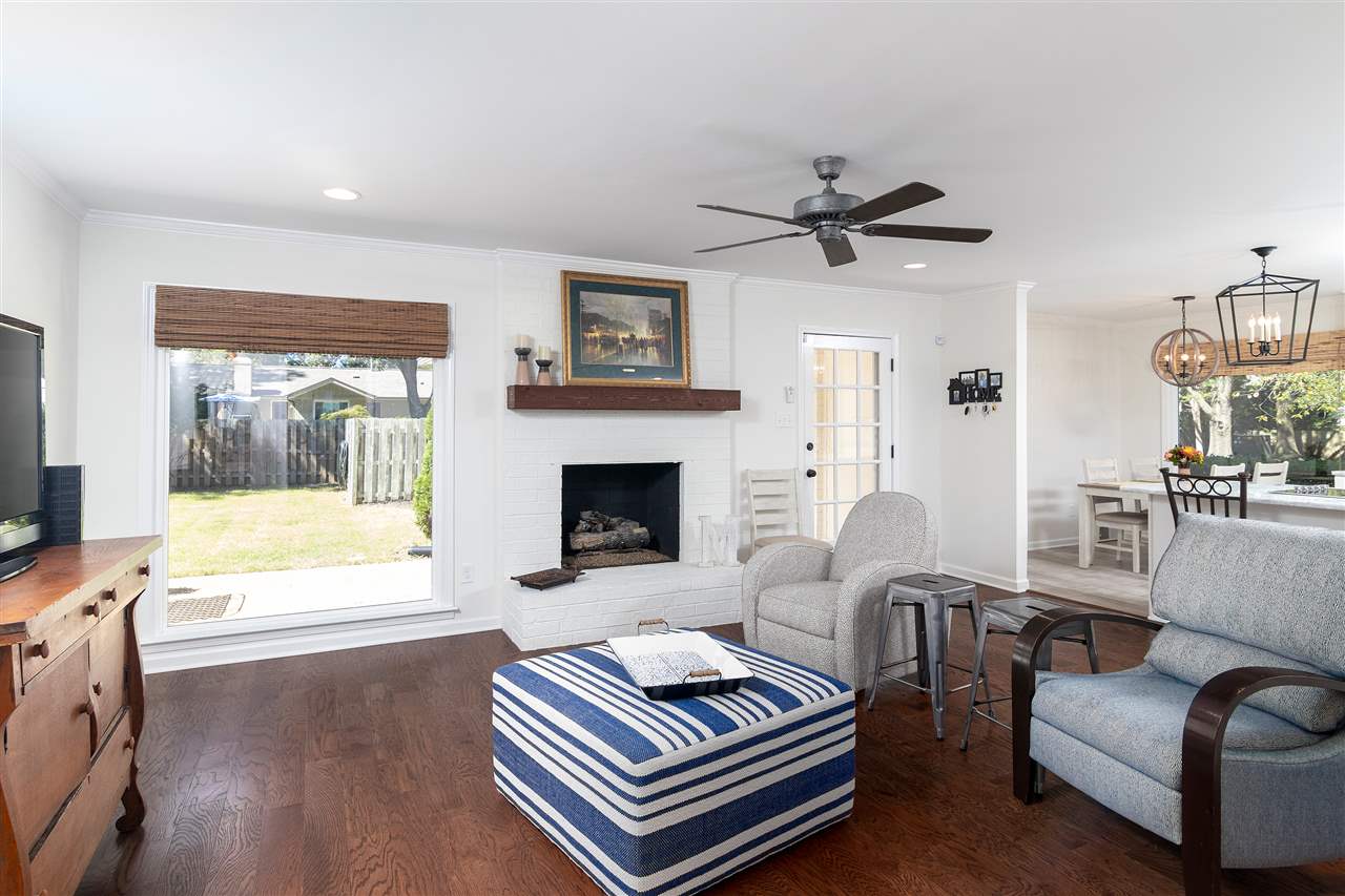 1947 Corbin Road Germantown, TN 38139 - Photo 11 of 24 Gallery Image 11