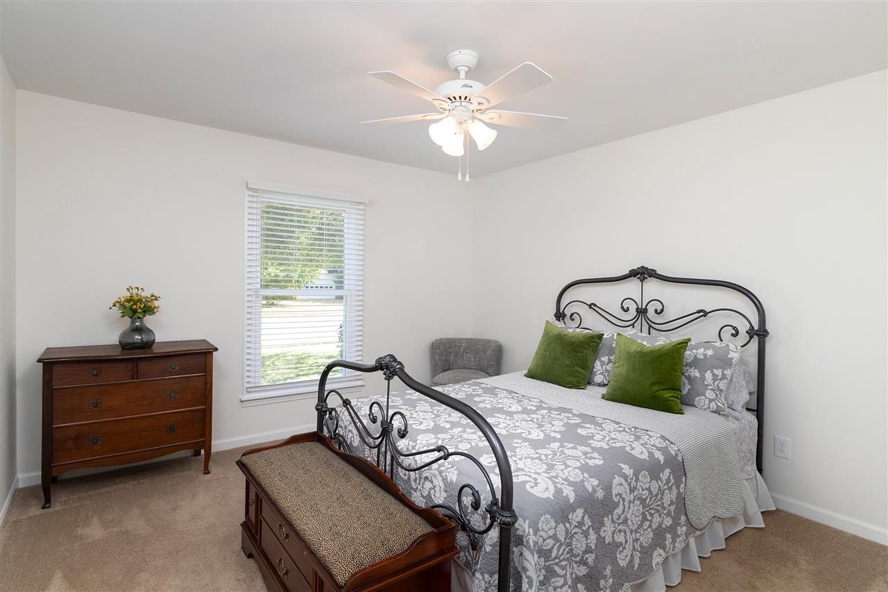 1947 Corbin Road Germantown, TN 38139 - Photo 16 of 24 Gallery Image 16