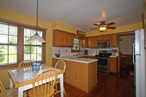 1806 South Tyler Road St. Charles, IL 60174 - Photo 4 of 13