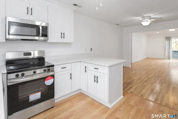 $2,950 | 267 West Cedar Street, Unit 3E, Norwalk, CT 06854