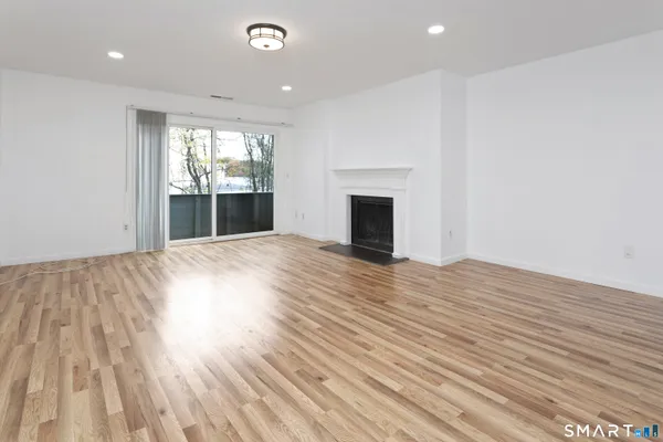 $2,950 | 267 West Cedar Street, Unit 3E, Norwalk, CT 06854