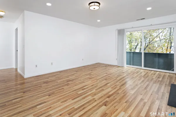 $2,950 | 267 West Cedar Street, Unit 3E, Norwalk, CT 06854