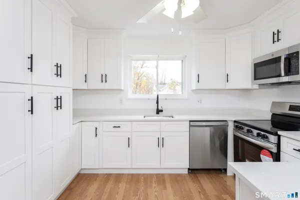 $2,950 | 267 West Cedar Street, Unit 3E, Norwalk, CT 06854