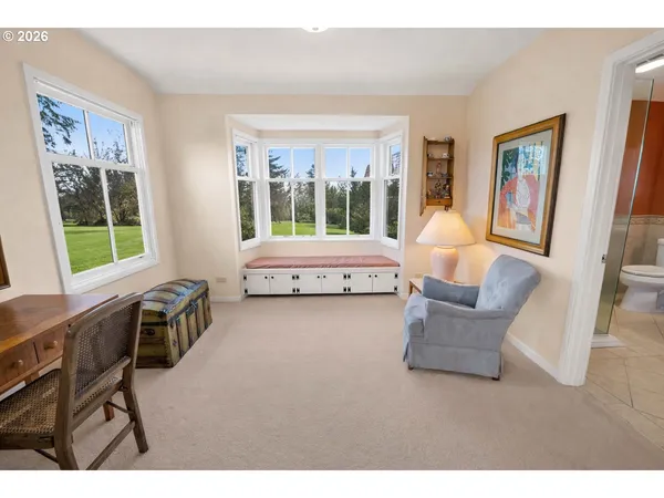 $1,050,000 | 999 Ridge Drive, Astoria, OR 97103
