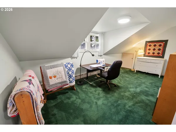 $1,050,000 | 999 Ridge Drive, Astoria, OR 97103