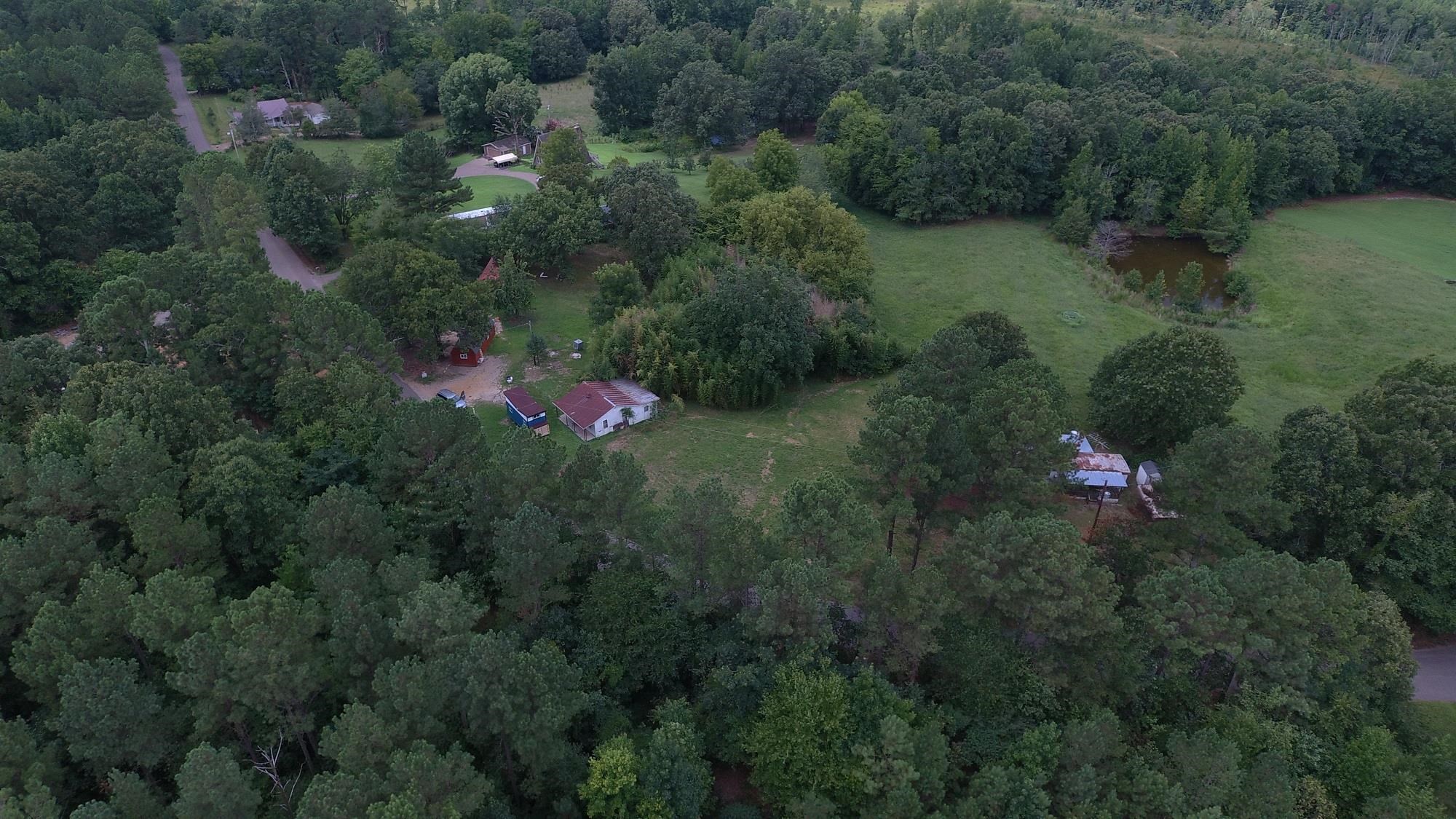 646 Ammons Road Selmer, TN 38375 - Photo 9 of 13 Gallery Image 9