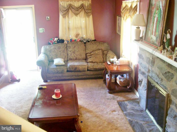 46 Davisville Road Warminster, PA 18974 - Photo 13 of 22 Gallery Image 13