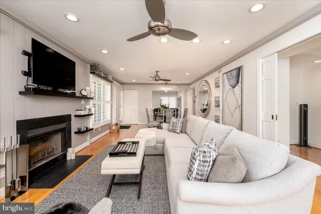 $4,200 | 2125 Quay Village Court, Unit T1, Annapolis, MD 21403