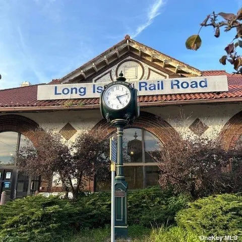 $999,000 | 245 West Chester Street, Long Beach, NY 11561