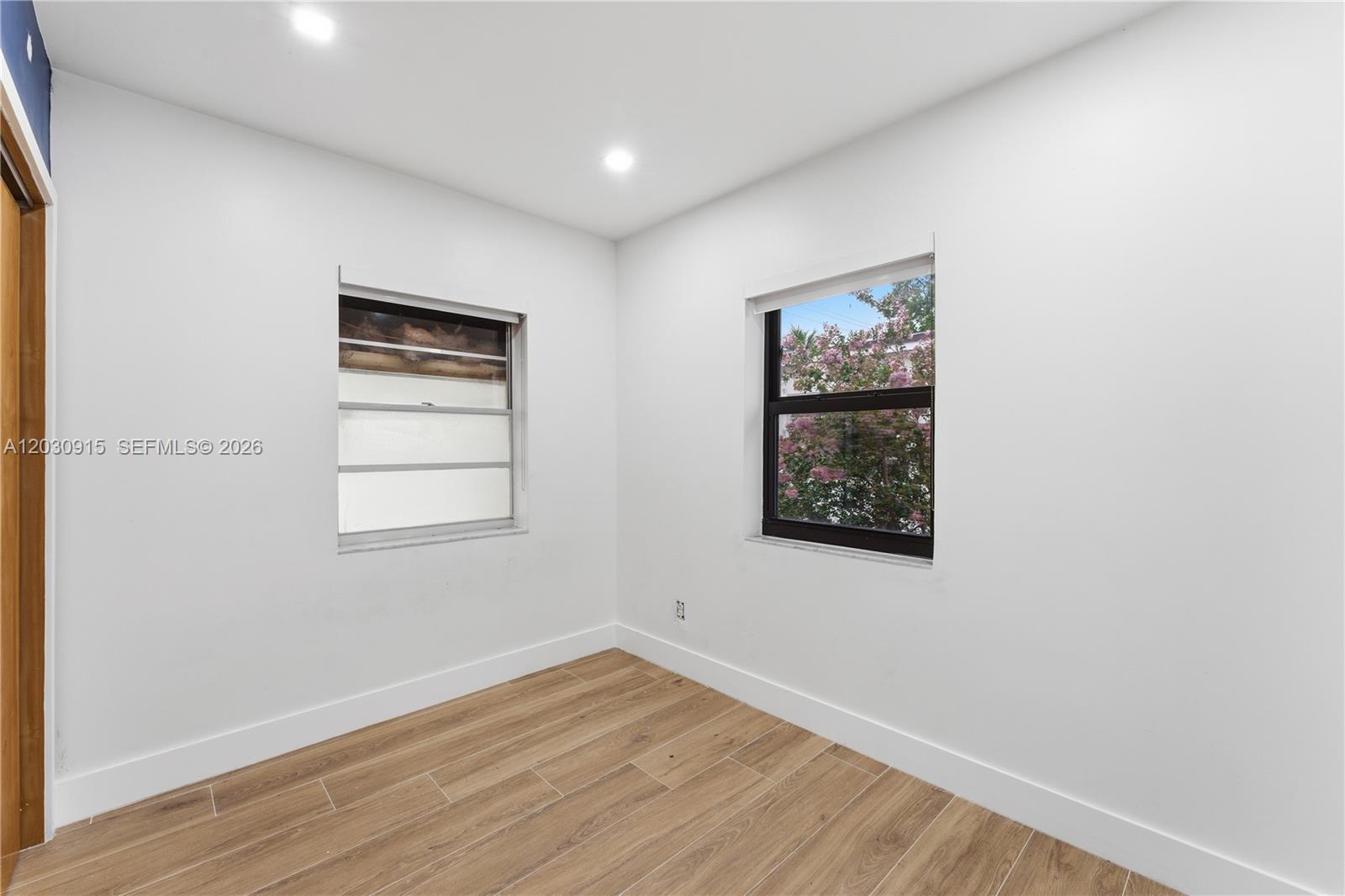 121 Southwest 71st Avenue Miami, FL 33144 - Photo 23 of 32