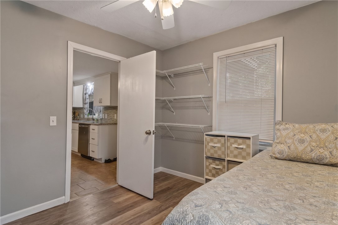 76 Dewey Street Woonsocket, RI 02895 - Photo 7 of 26 Apt 1