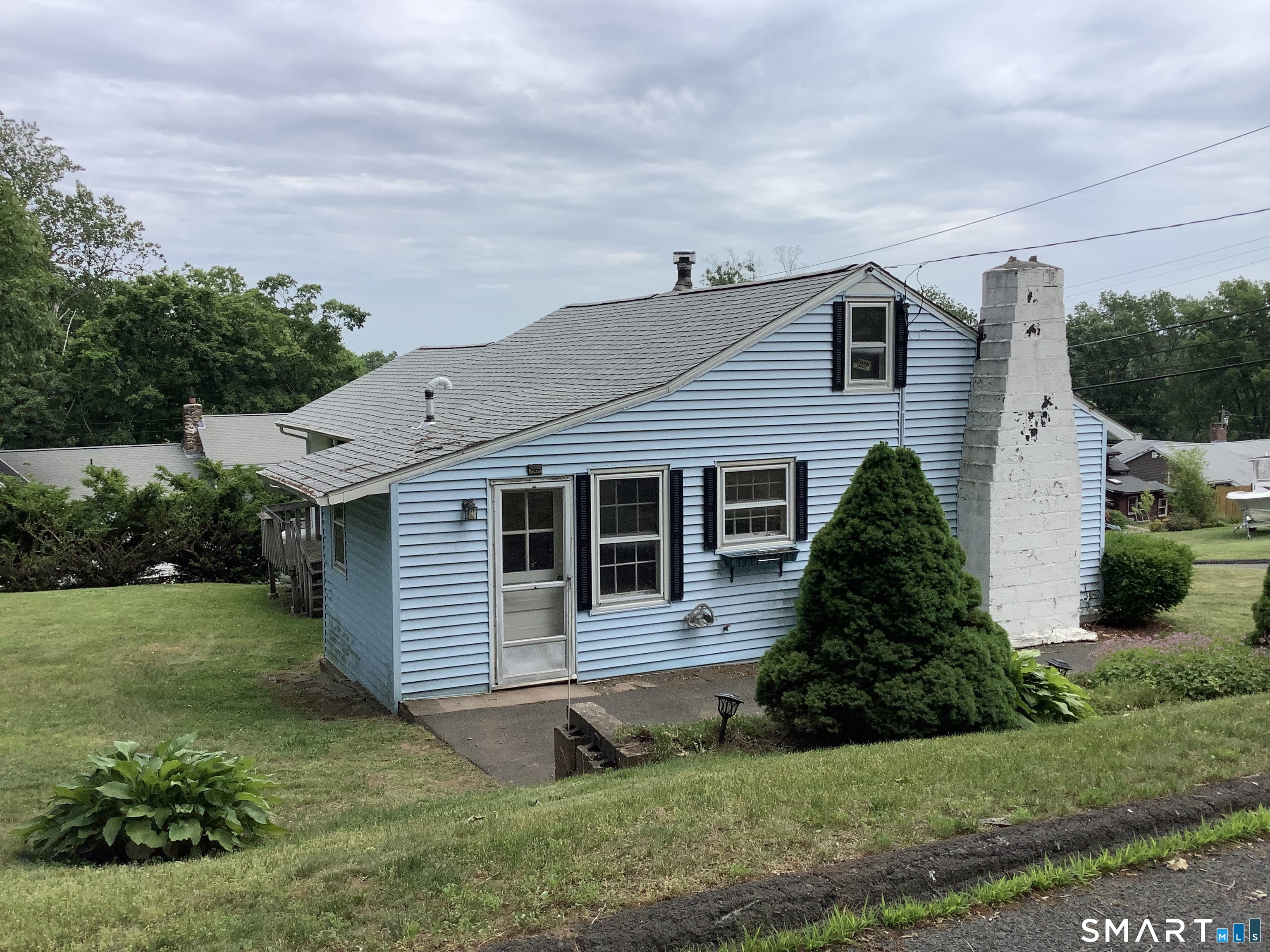 28 Kickapoo Road Middlefield, CT 06455 - Photo 3 of 16