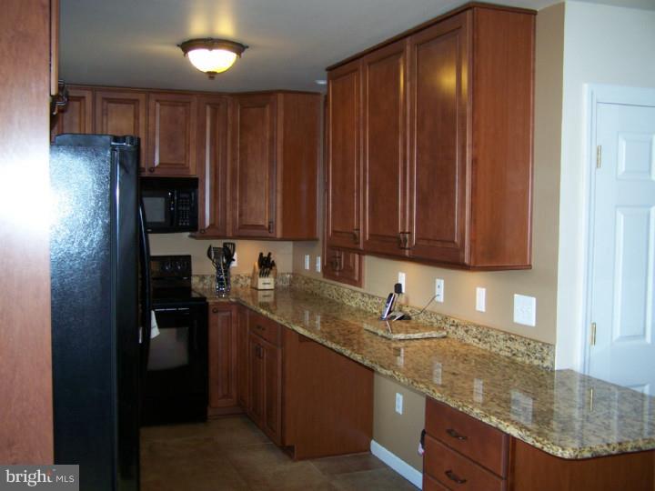 786 Rambler Road Warminster, PA 18974 - Photo 6 of 19 Kitchen