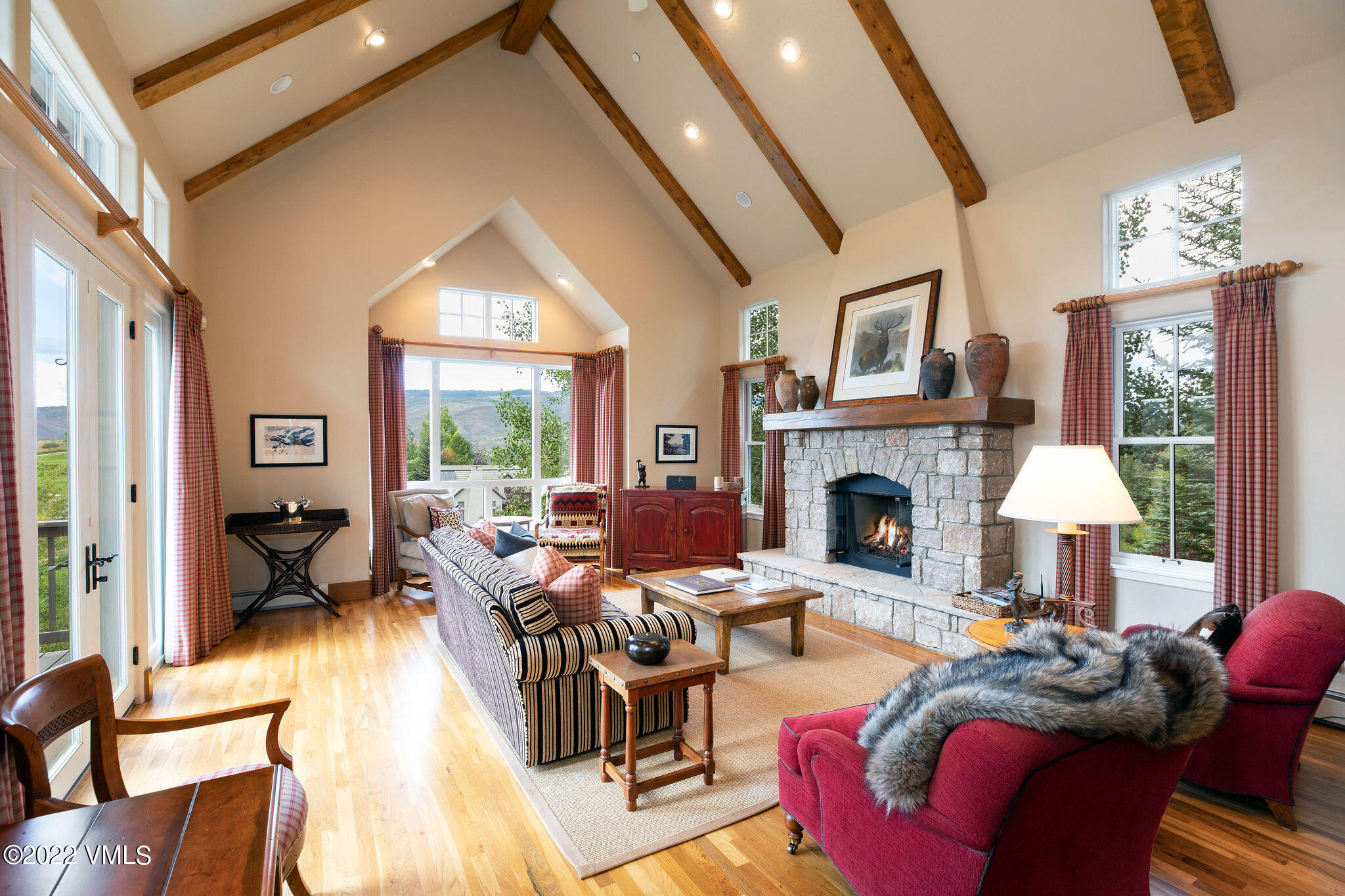 280 Eagles Glen Road Edwards, CO 81632 - Photo 6 of 26 280_eagles_glen_rd_interior_living_a