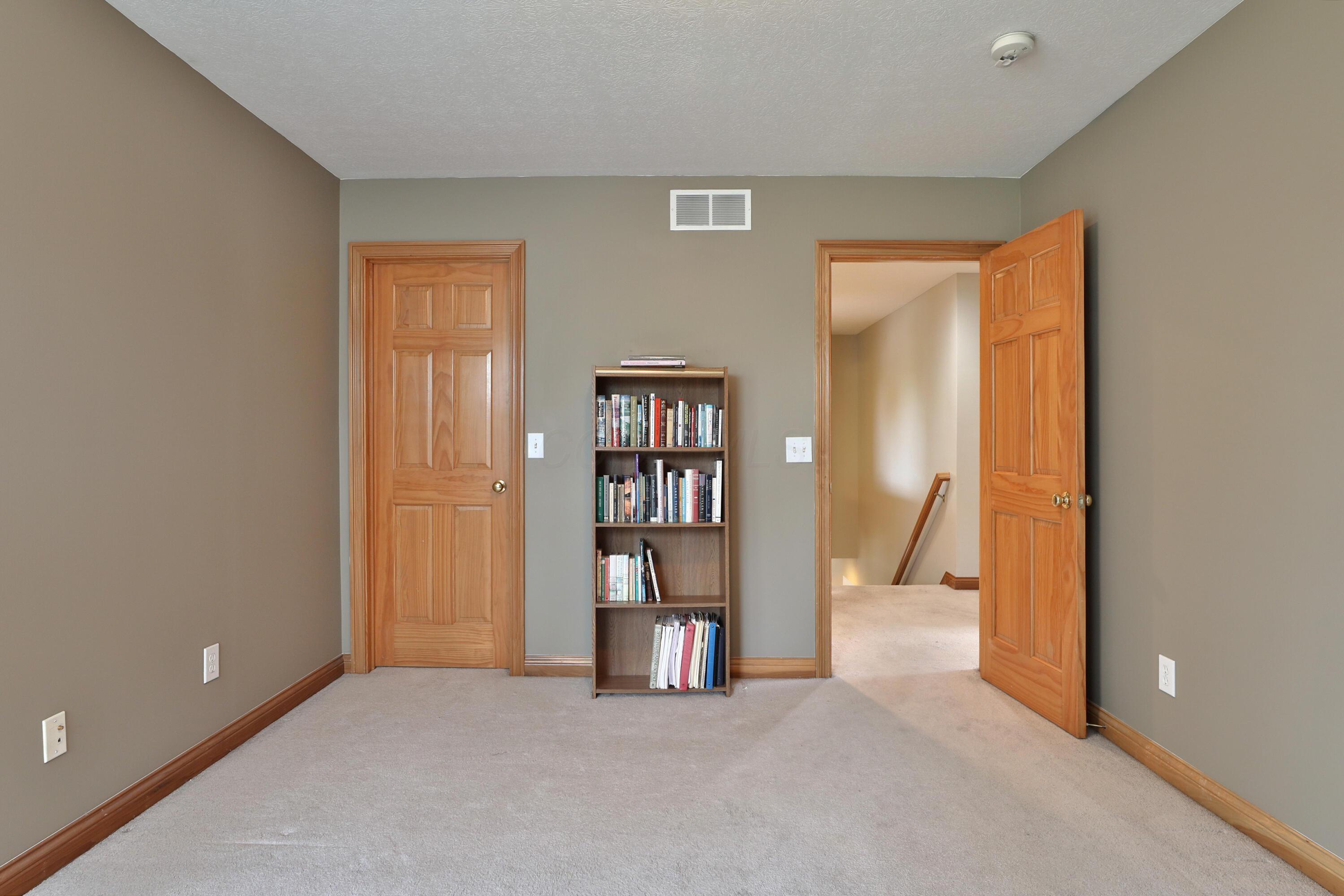 573 River Trace Road Westerville, OH 43081 - Photo 34 of 59