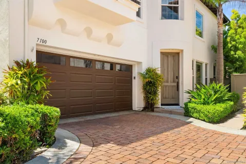 $1,674,000 | 7100 Surfbird Circle, Carlsbad, CA 92011