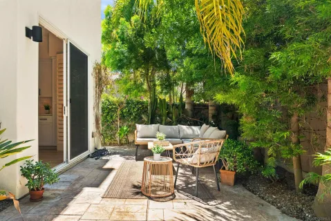 $1,674,000 | 7100 Surfbird Circle, Carlsbad, CA 92011