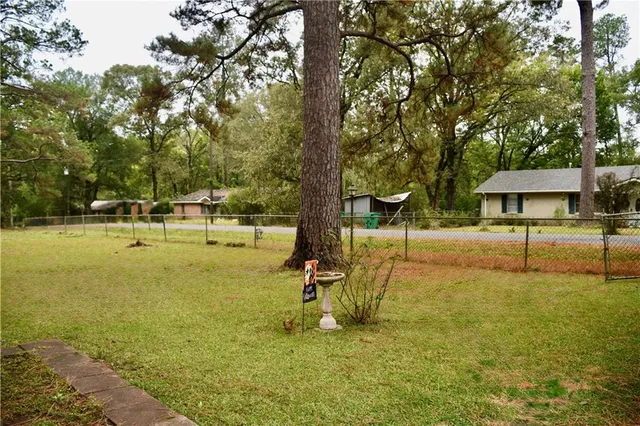 $98,000 | 205 Nalley Drive, Pineville, LA 71360