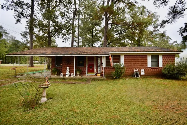 $98,000 | 205 Nalley Drive, Pineville, LA 71360