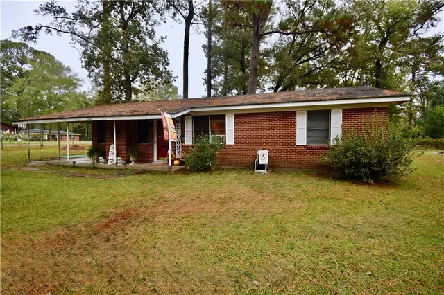 $98,000 | 205 Nalley Drive, Pineville, LA 71360