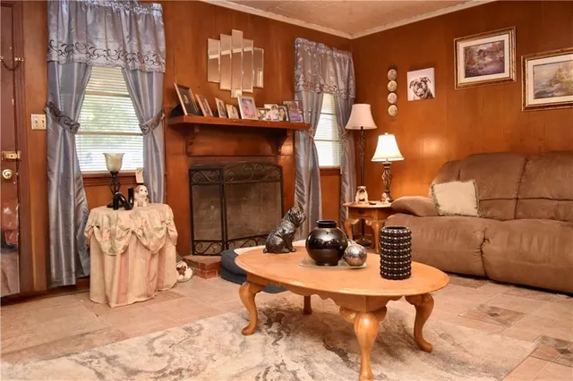 $98,000 | 205 Nalley Drive, Pineville, LA 71360