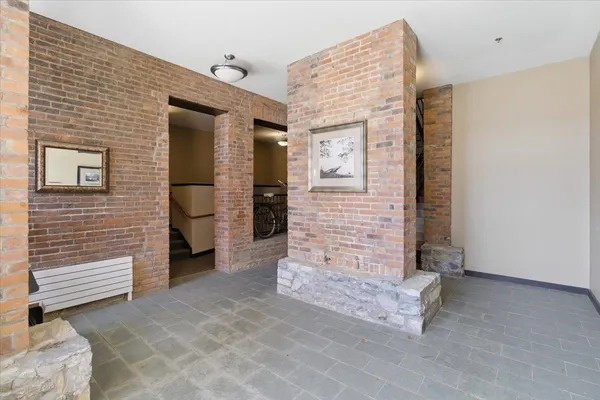 $325,000 | 113 South Street, Unit 302, Bennington, VT 05201