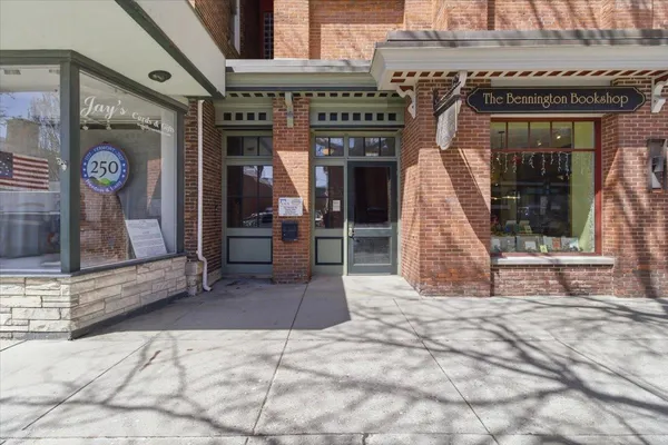 $325,000 | 113 South Street, Unit 302, Bennington, VT 05201