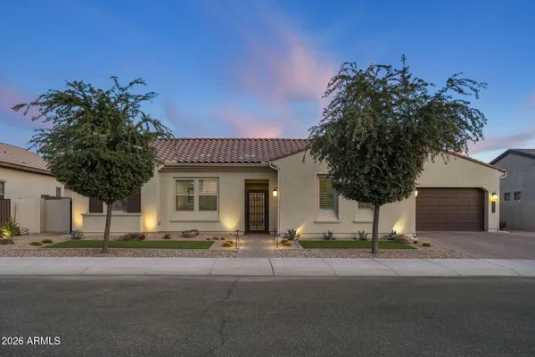 $1,225,000 | 1823 East Watford Court, Gilbert, AZ 85298